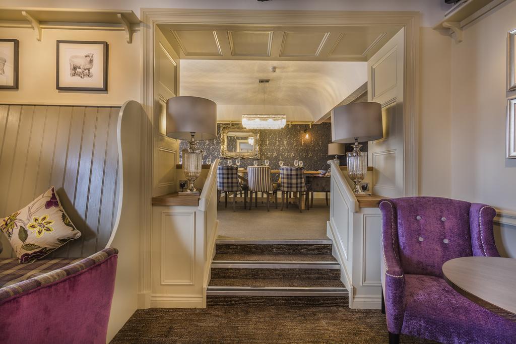 The Golden Fleece Hotel, Thirsk, North Yorkshire Dış mekan fotoğraf