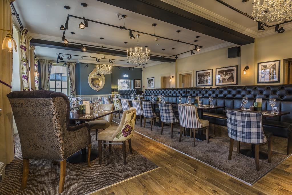 The Golden Fleece Hotel, Thirsk, North Yorkshire Dış mekan fotoğraf