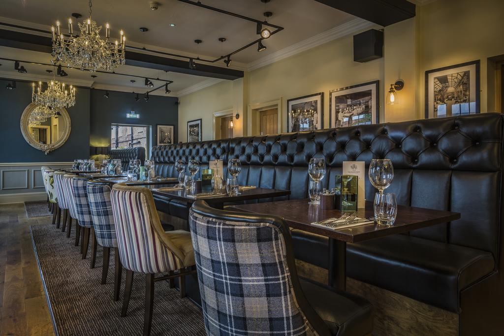 The Golden Fleece Hotel, Thirsk, North Yorkshire Dış mekan fotoğraf