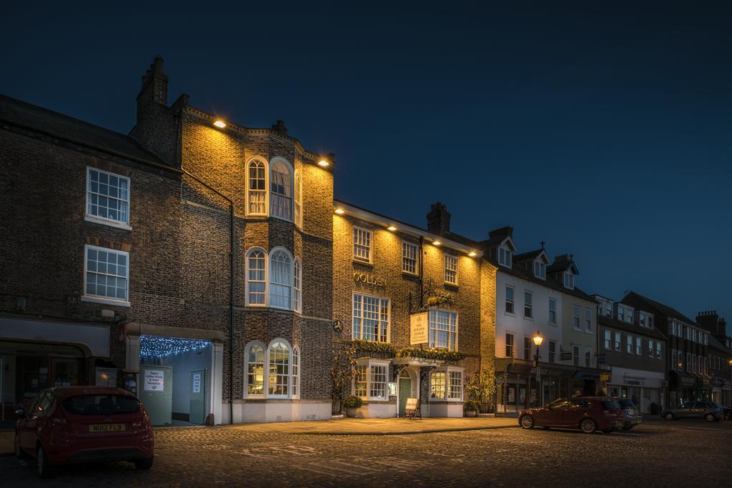 The Golden Fleece Hotel, Thirsk, North Yorkshire Dış mekan fotoğraf